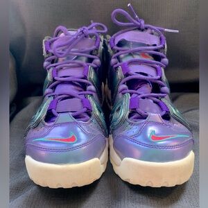 Nike Air More Uptempo, Iridescent Purple, GS sneaker sz youth, 7Y (fits 8.5W)